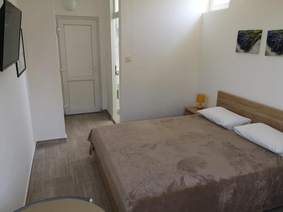Guest House Morska Grota Povile Exterior foto