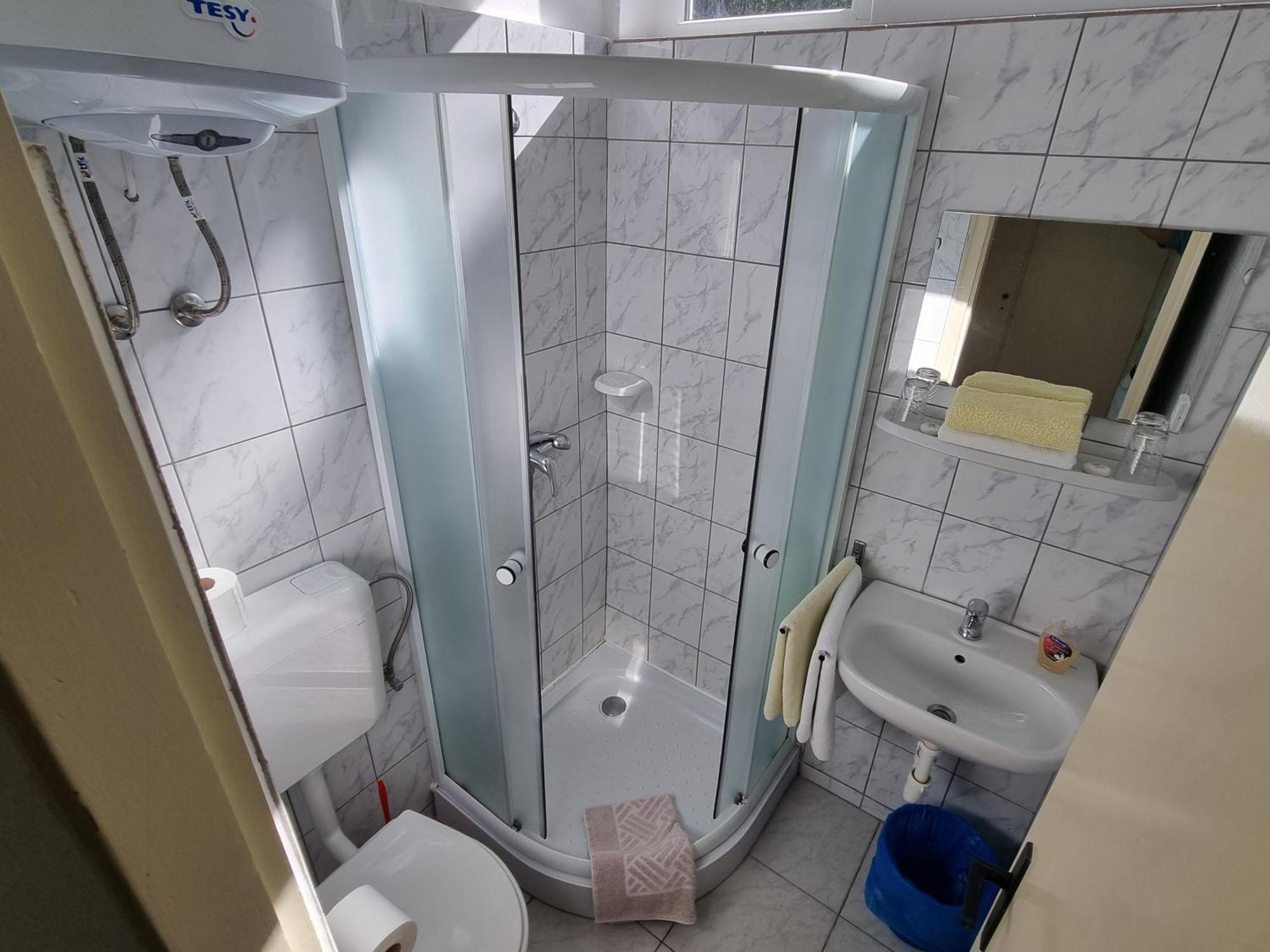 Guest House Morska Grota Povile Exterior foto